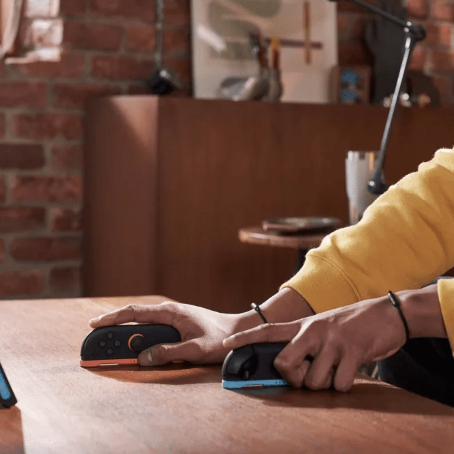 Joy - Con 2 Nintendo Switch 2 (L/R) Azul y Rojo - Bestmart