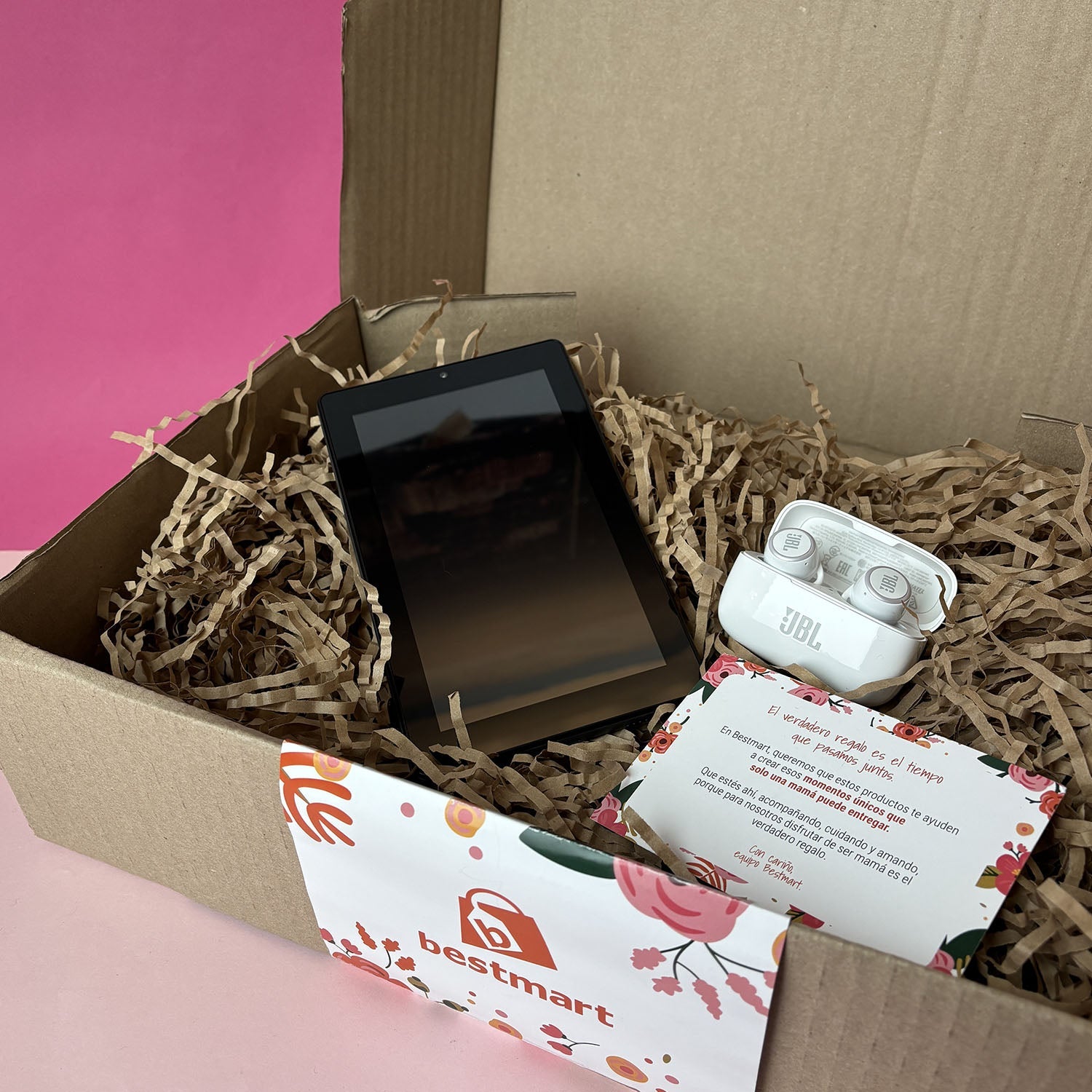 Pack Tablet Google ONN 7" 32 GB + Audifono JBL Live 300TWS - Bestmart