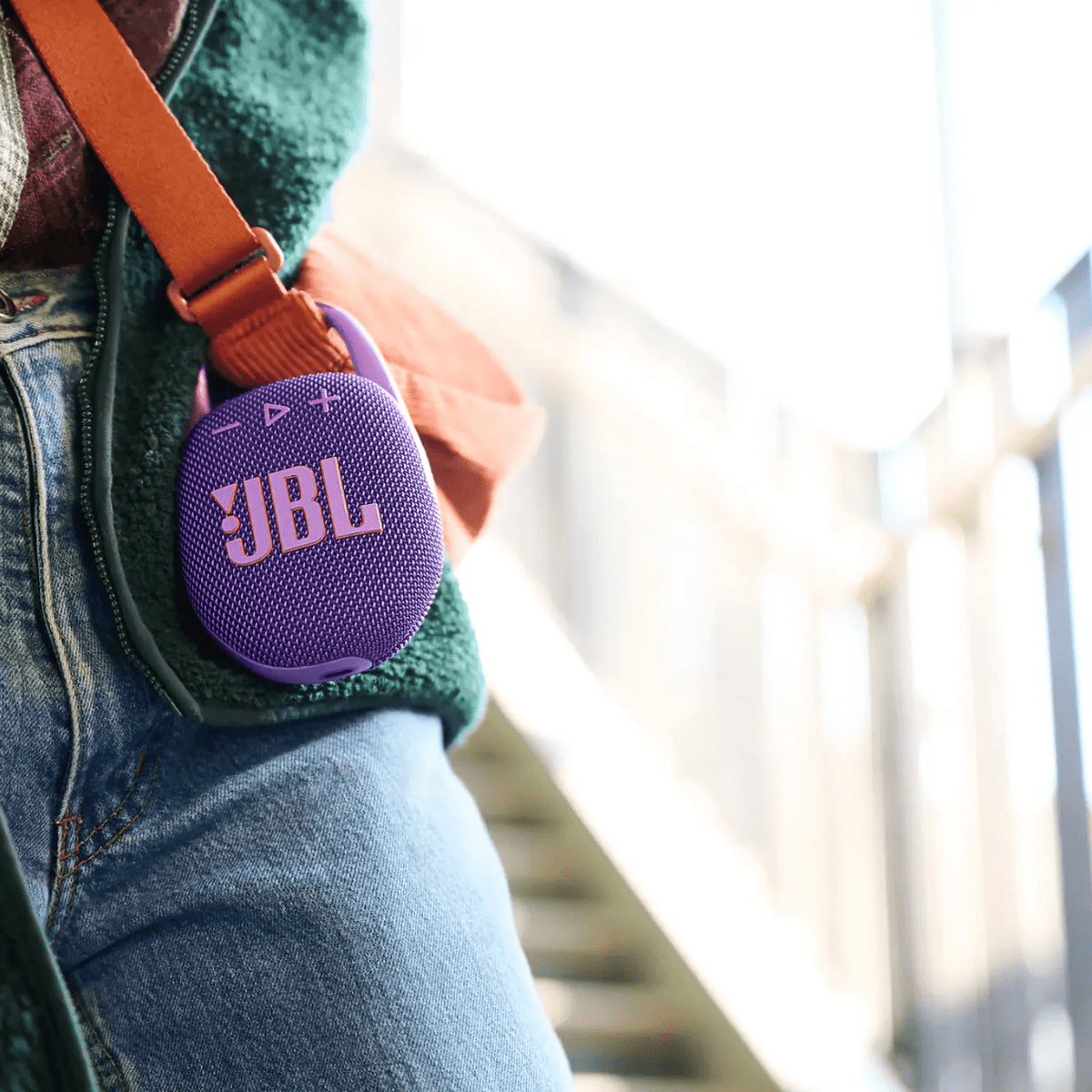Parlante Bluetooth JBL Clip 5 - Blanco - Bestmart