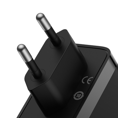 Baseus Cargador Rápido Baseus GaN5 Pro USB-C x 2 + USB - Incluye Cable Tipo C - Compatible con Macbook - 140W - Negro - Bestmart