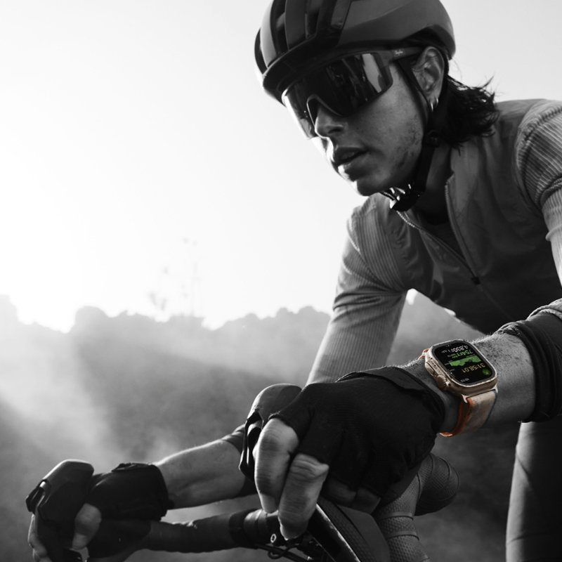 Apple Watch Ultra 2 (GPS + Cellular) Caja Titanium 49mm con correa Trail Loop Azul/Negro - M/L - Bestmart