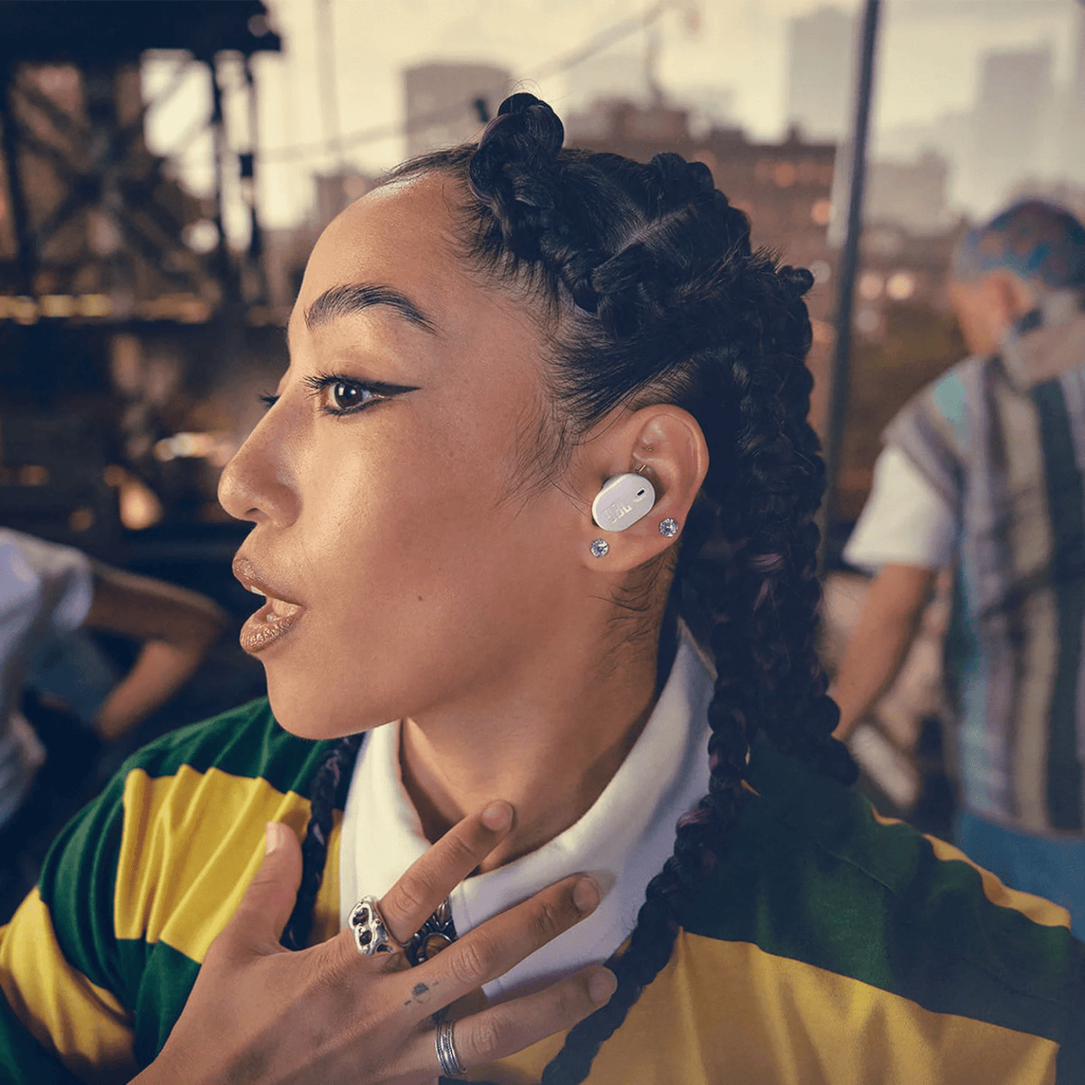 Audifono Inalambrico JBL Tune Buds 2 Blanco - Bestmart