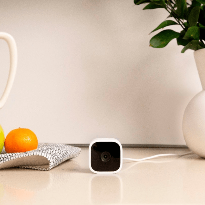 Blink Mini Indoor 1080p Wi - Fi Camara Seguridad - Blanco - Bestmart