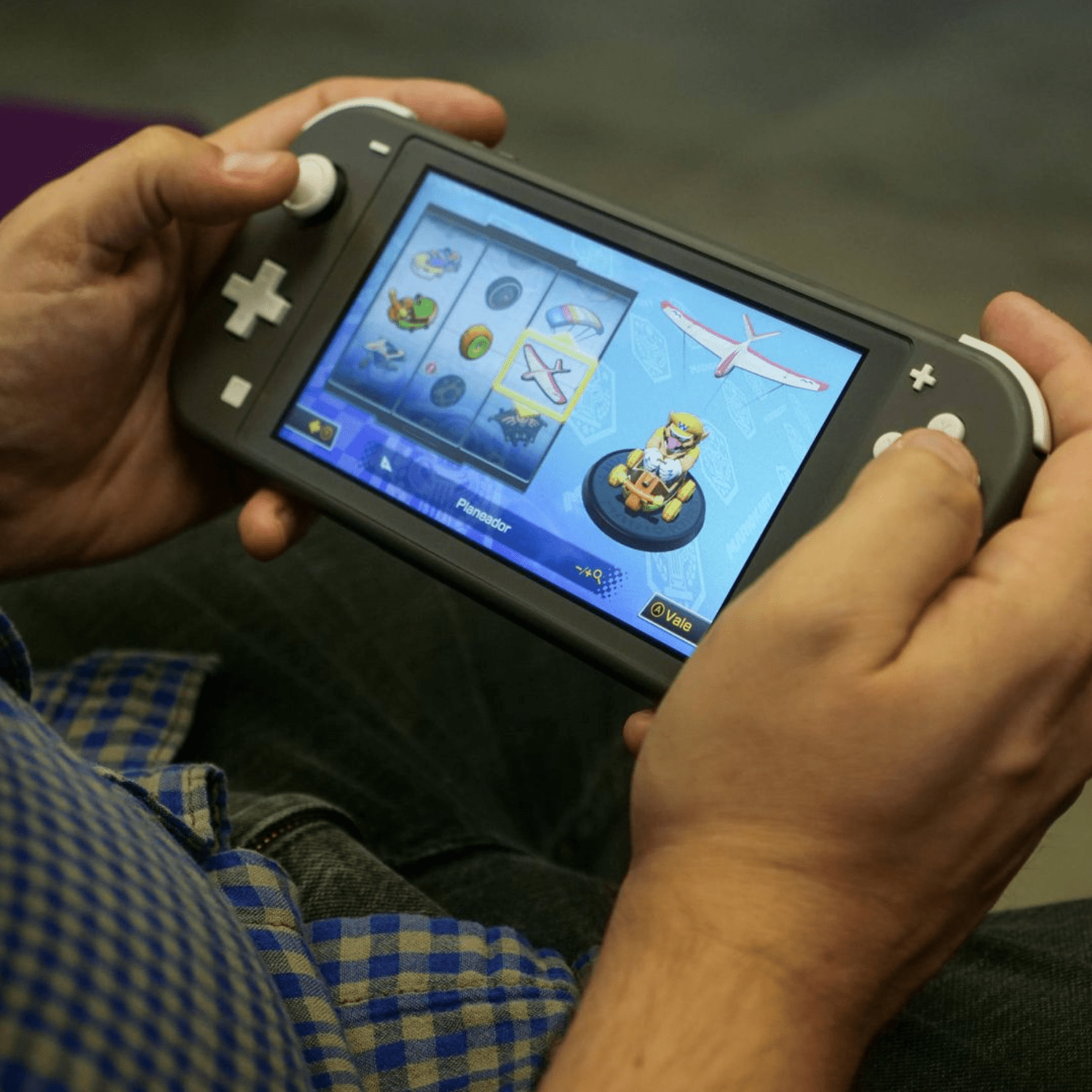 Consola Nintendo Switch Lite - Calipso - Bestmart