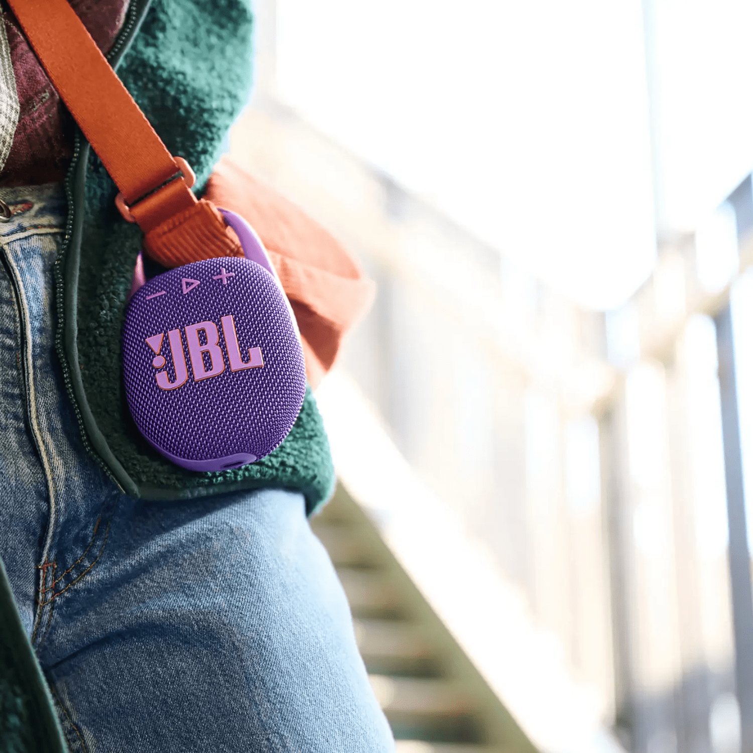 Parlante Bluetooth JBL Clip 5 - Camuflado - Bestmart