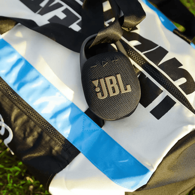 Parlante Bluetooth JBL Clip 5 - Negro con Naranjo - Bestmart