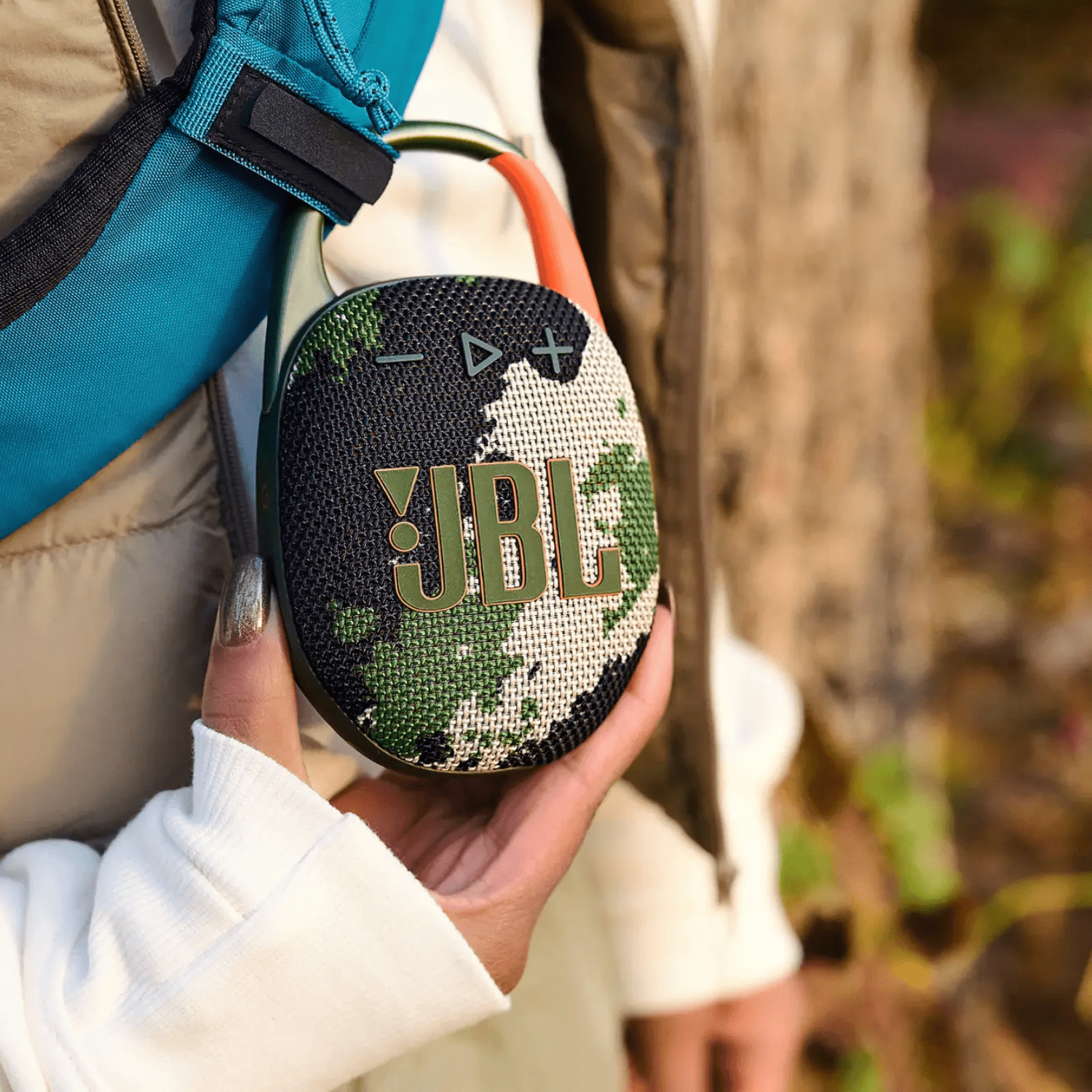 Parlante Bluetooth JBL Clip 5 - Rojo - Bestmart