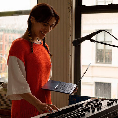 Apple MacBook Air M2 13,6" - 8 GB RAM - 256GB SSD - Silver - Bestmart