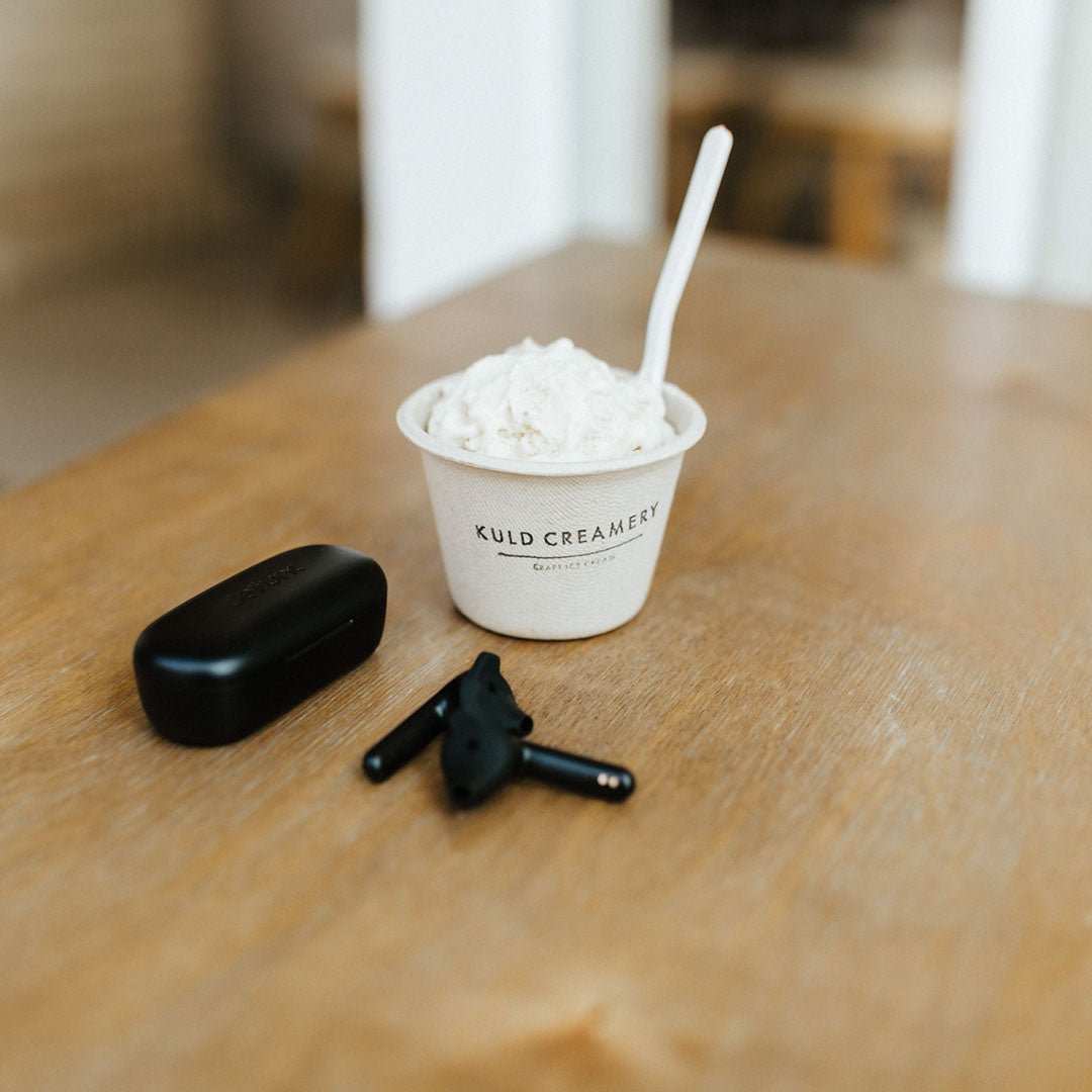 Audífonos Inalámbricos Defunc True Basic True Earbuds - Negros - Bestmart