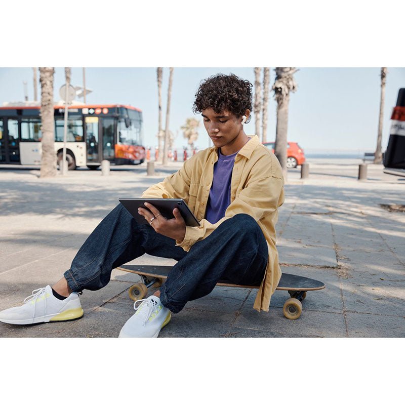 Audífonos JBL Inalámbricos Tune 230NC TWS - Negro - Bestmart